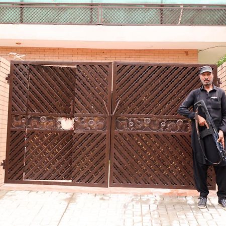 Elite Elegance Inn Isb Islamabad Exterior foto